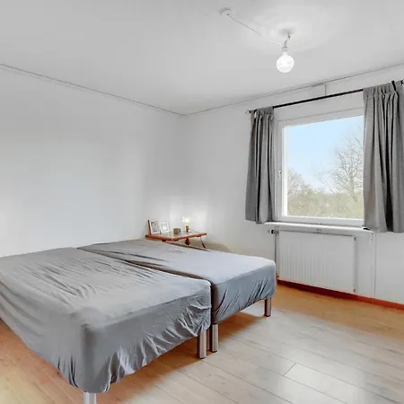 4 Bedroom Beautiful In